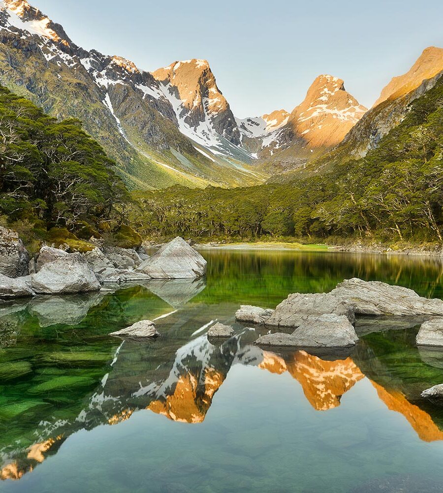 Lake-MacKenzie-New-Zealand