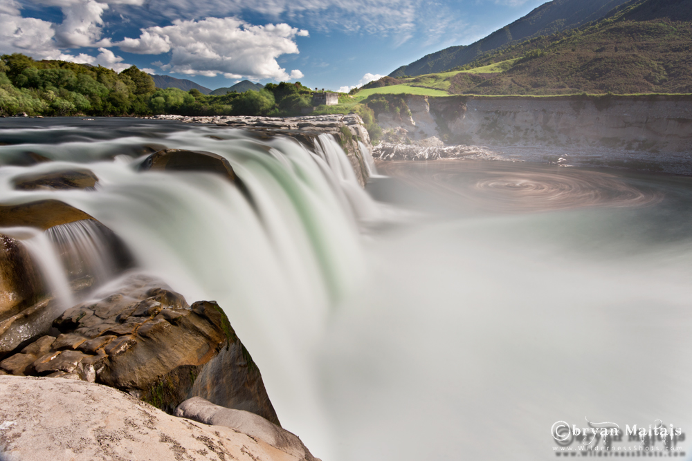 Waterfall-New-Zealand