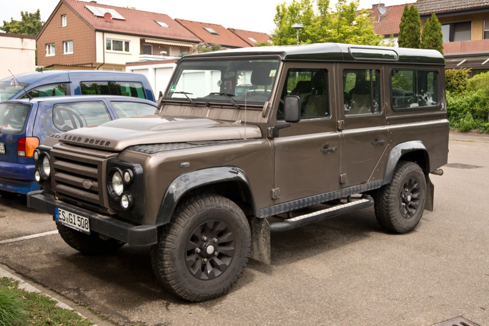 Land Rover Defender Overlanding