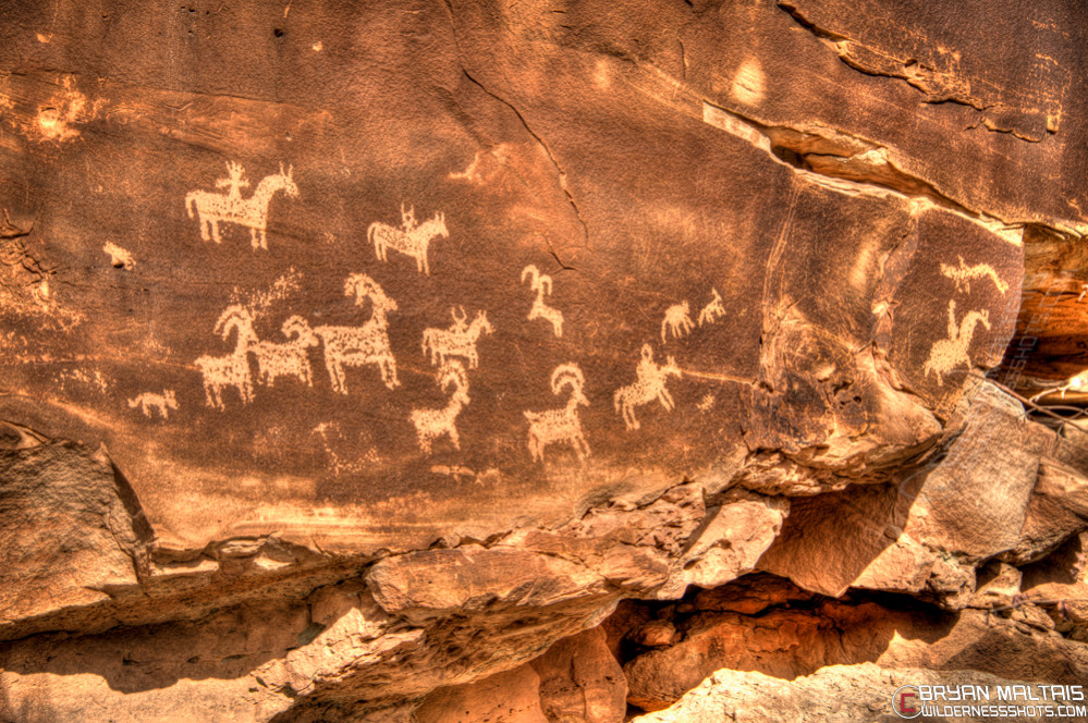 Petroglyphs on the way to Delicate Arch