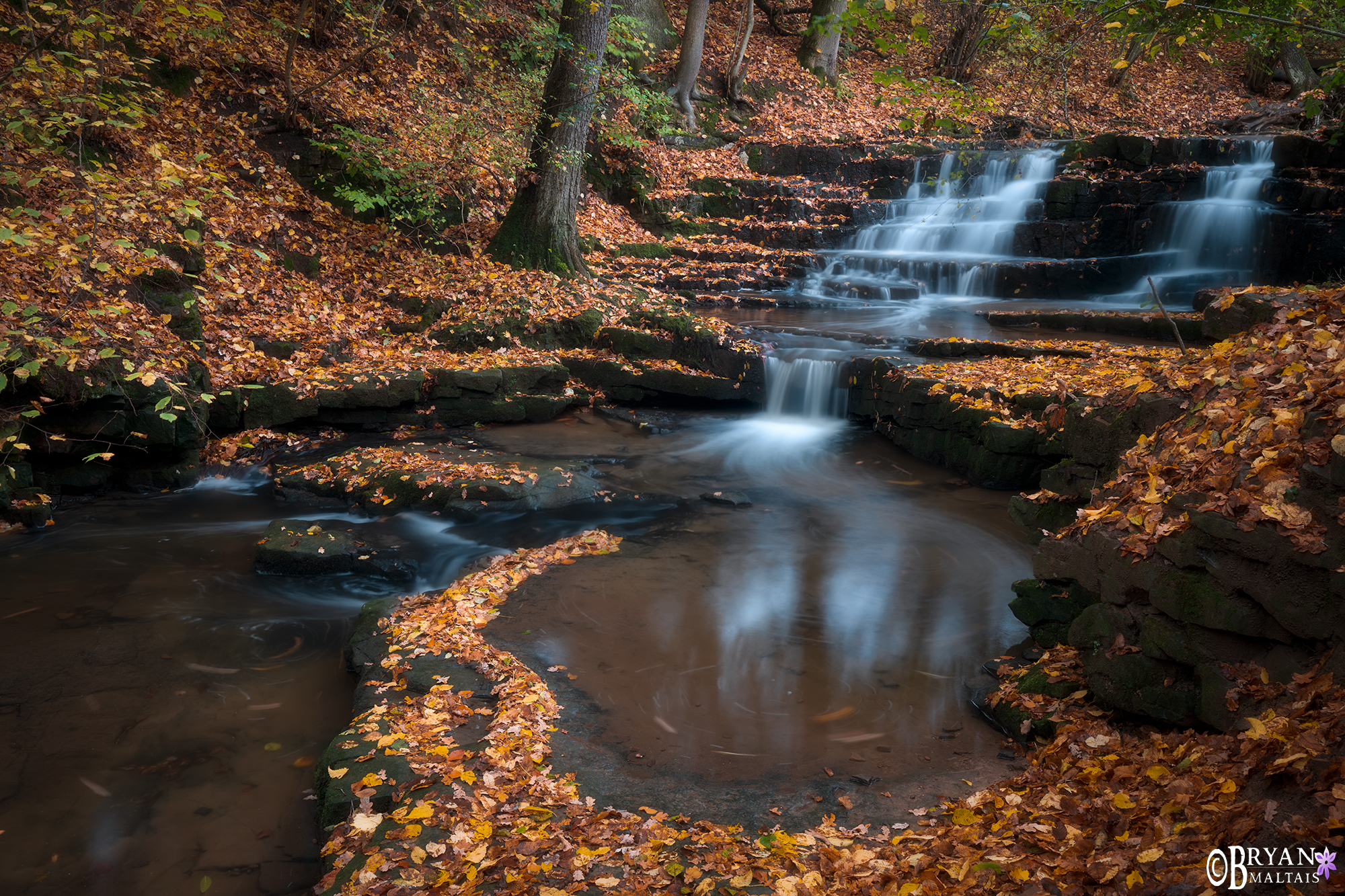 Sauberwald Wasserfall Herbst farben deutschland2